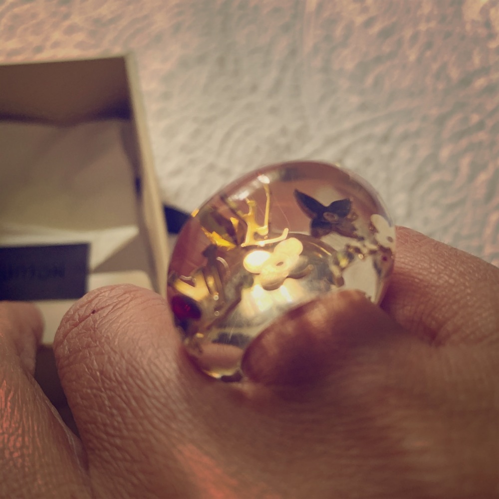 ❤️ Authentic Louis Vuitton Inclusion Ring ❤️